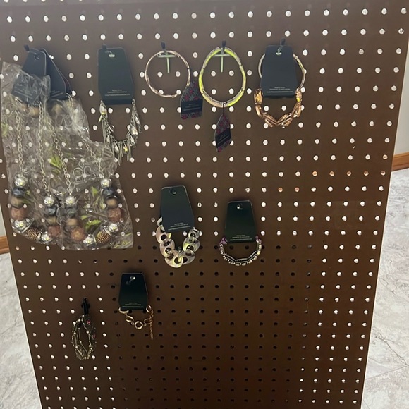 Selling my inventory - Picture 1 of 2